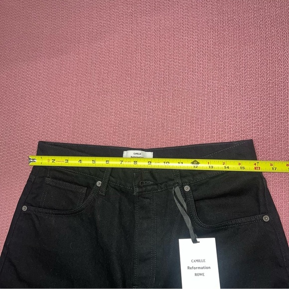 NWT Reformation x Camille Rowe Mid Rise Relaxed Straight Jeans Black 30 - Picture 12 of 13